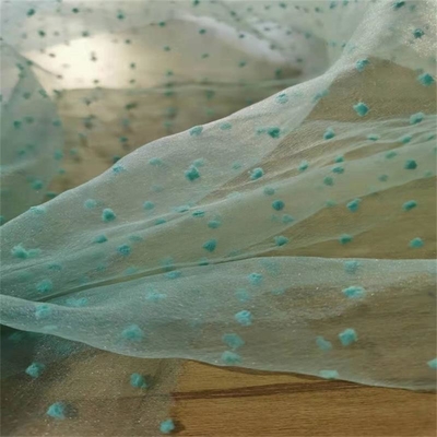 Le bluse vestono le donne sono adatto al tessuto chiffon del poliestere del tessuto 33gsm 100