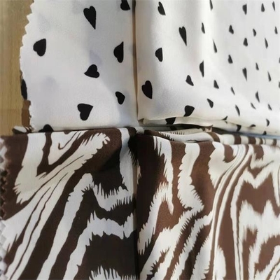 La saia ha stampato il tessuto chiffon dall'iarda 75dx75d 120gsm